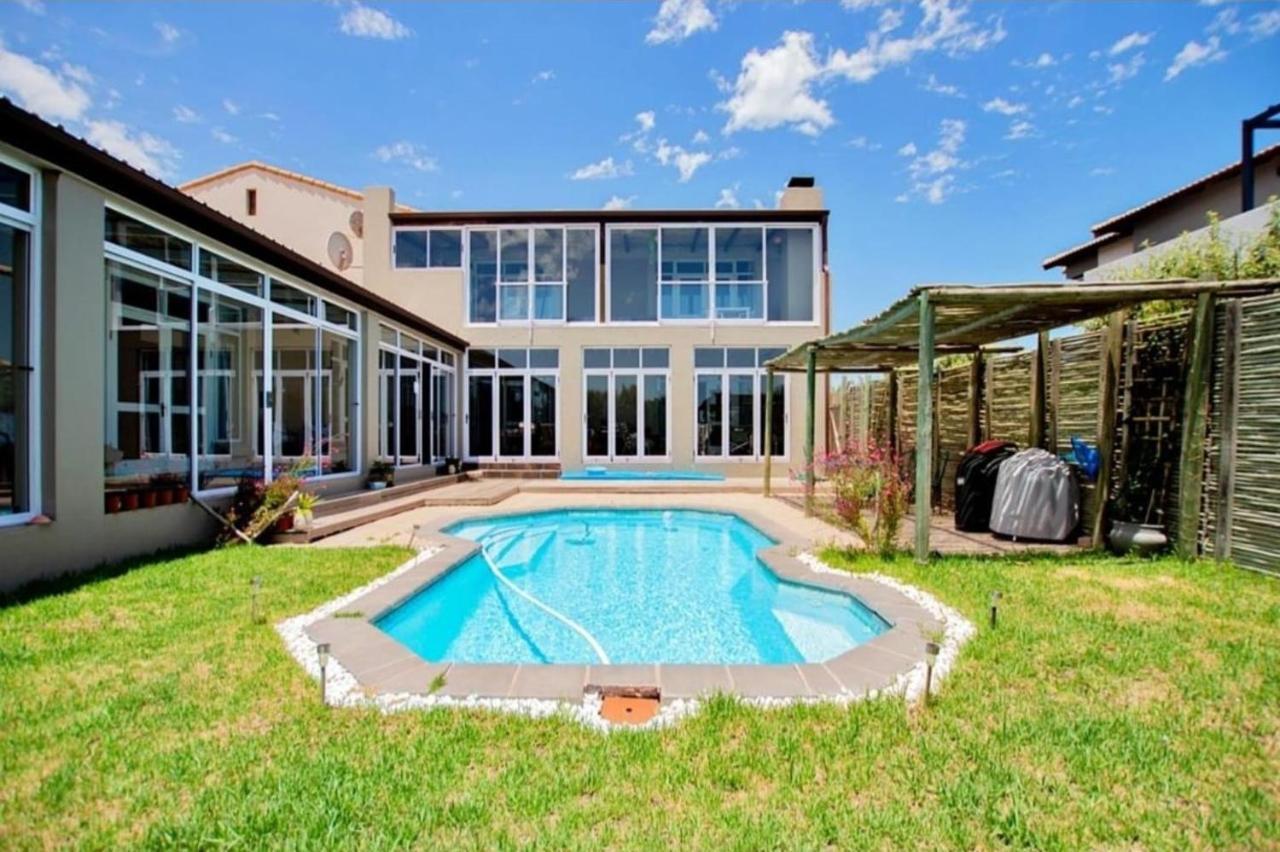 Golfer'S Retreat Hotel Langebaan Bagian luar foto