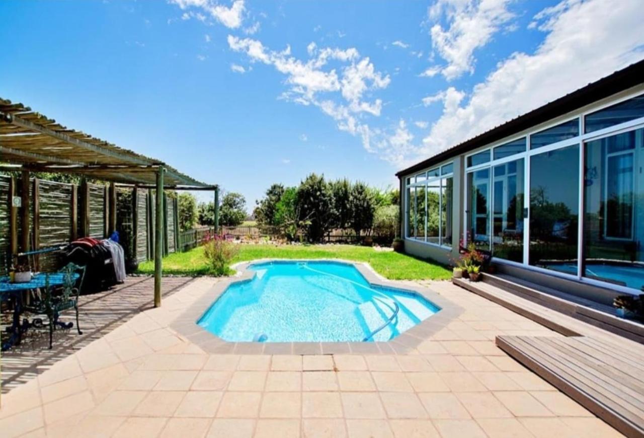 Golfer'S Retreat Hotel Langebaan Bagian luar foto